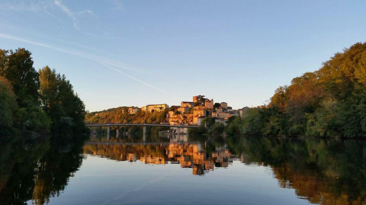 Вілла Liberlulle At La Brise Puy-l'Eveque Екстер'єр фото
